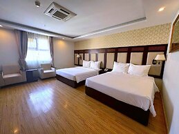 Galliot Hotel Nha Trang