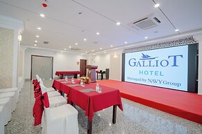 Galliot Hotel Nha Trang
