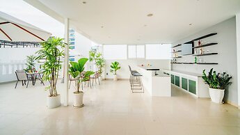 Galliot Hotel Nha Trang