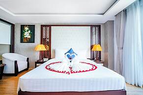 Galliot Hotel Nha Trang