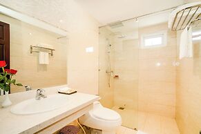 Galliot Hotel Nha Trang