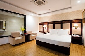 Galliot Hotel Nha Trang