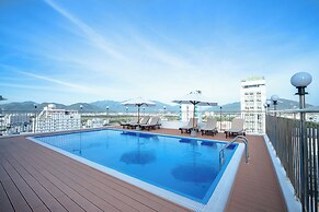 Galliot Hotel Nha Trang