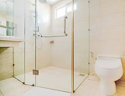 Galliot Hotel Nha Trang