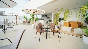 Galliot Hotel Nha Trang