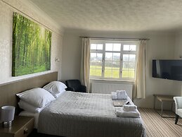 Dormy House Hotel