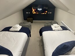 Dormy House Hotel
