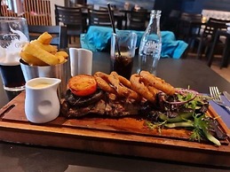 Dormy House Hotel