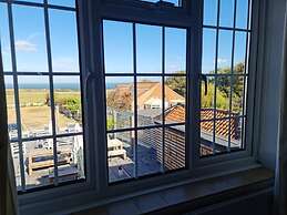 Dormy House Hotel