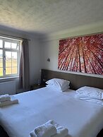 Dormy House Hotel