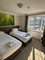 Dormy House Hotel