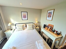 Dormy House Hotel