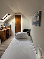 Dormy House Hotel