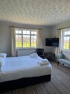 Dormy House Hotel