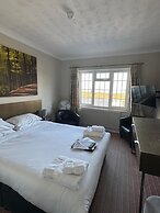 Dormy House Hotel