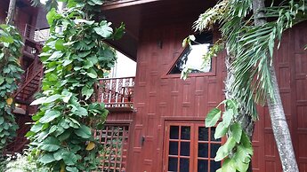 Royal Phawadee Village