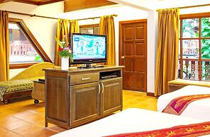 Royal Phawadee Village