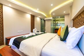 Royal Phawadee Village