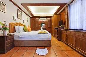 Royal Phawadee Village