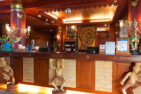 Royal Phawadee Village