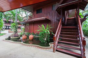 Royal Phawadee Village