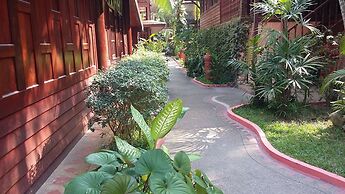 Royal Phawadee Village