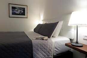 Summerhill Motor Inn