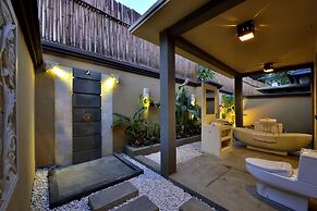 Gino Feruci Villa Ubud