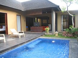 Gino Feruci Villa Ubud