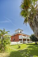 Prince Franklyn Hotel