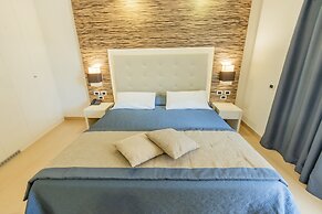 Prince Franklyn Hotel