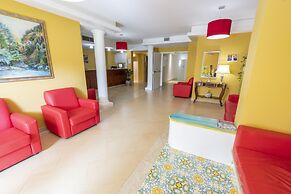 Prince Franklyn Hotel