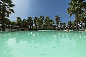 Prince Franklyn Hotel