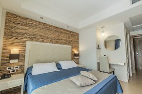 Prince Franklyn Hotel