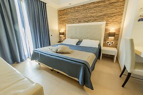 Prince Franklyn Hotel