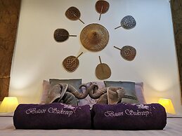 Baan Sukreep Resort