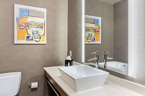 Cambria Hotel Plano Frisco