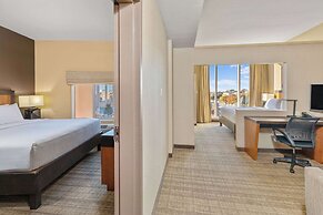 Cambria Hotel Plano Frisco