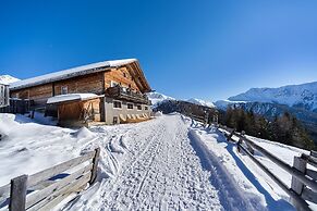 Hotel Dolomiten