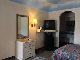 Camelot Inn & Suites Highway 290 NW Freeway