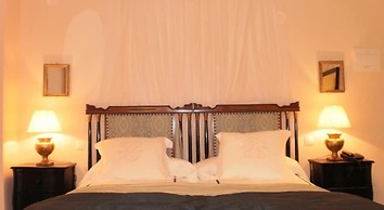 Hotel Santa Coloma del Camino