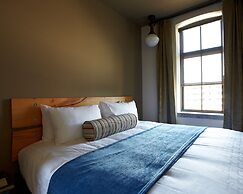 The Brewhouse Inn & Suites