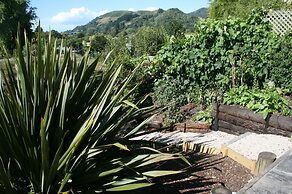 Joya Garden & Villa Studios