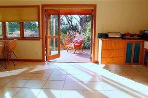 Joya Garden & Villa Studios