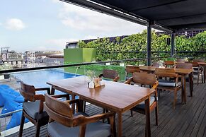 J4 Hotels Legian