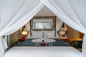 18 Suite Villa Loft by AMITHYA