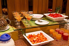 7 Apple Hotel Pimpri Pune