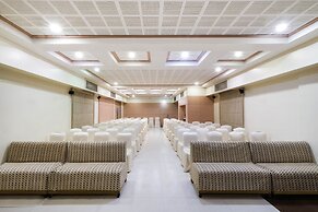 7 Apple Hotel Pimpri Pune