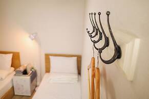 Starria Hostel Foreign Guest Only