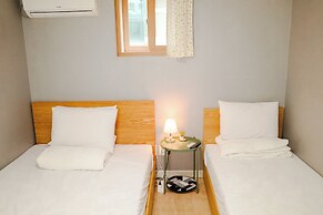 Starria Hostel Foreign Guest Only